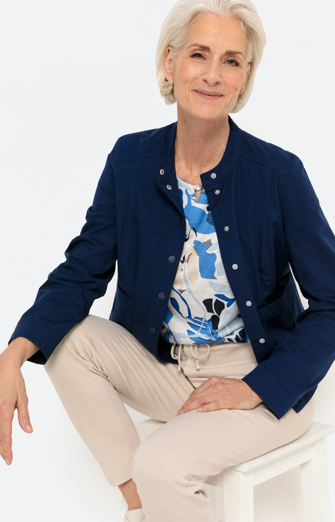 T-shirt met korte mouwen en oogje