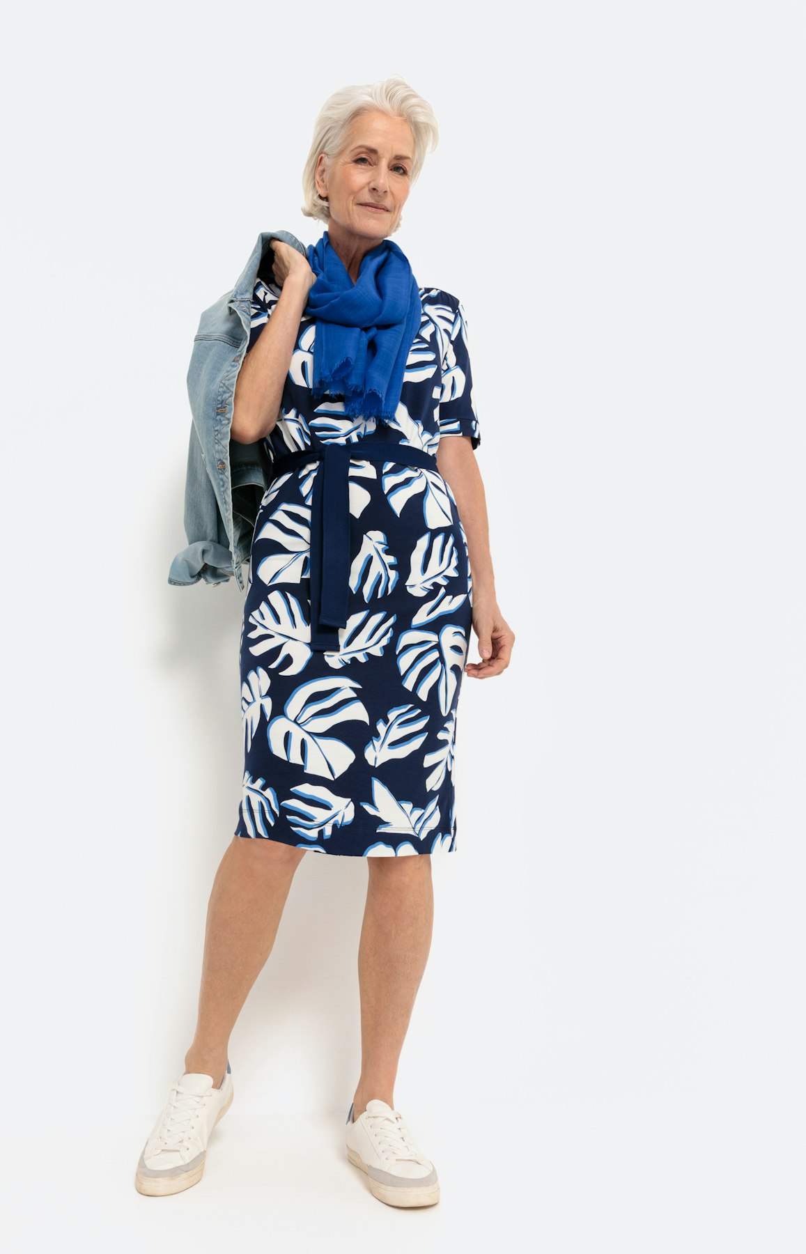 Jerseykleid mit botanischem Print, navy