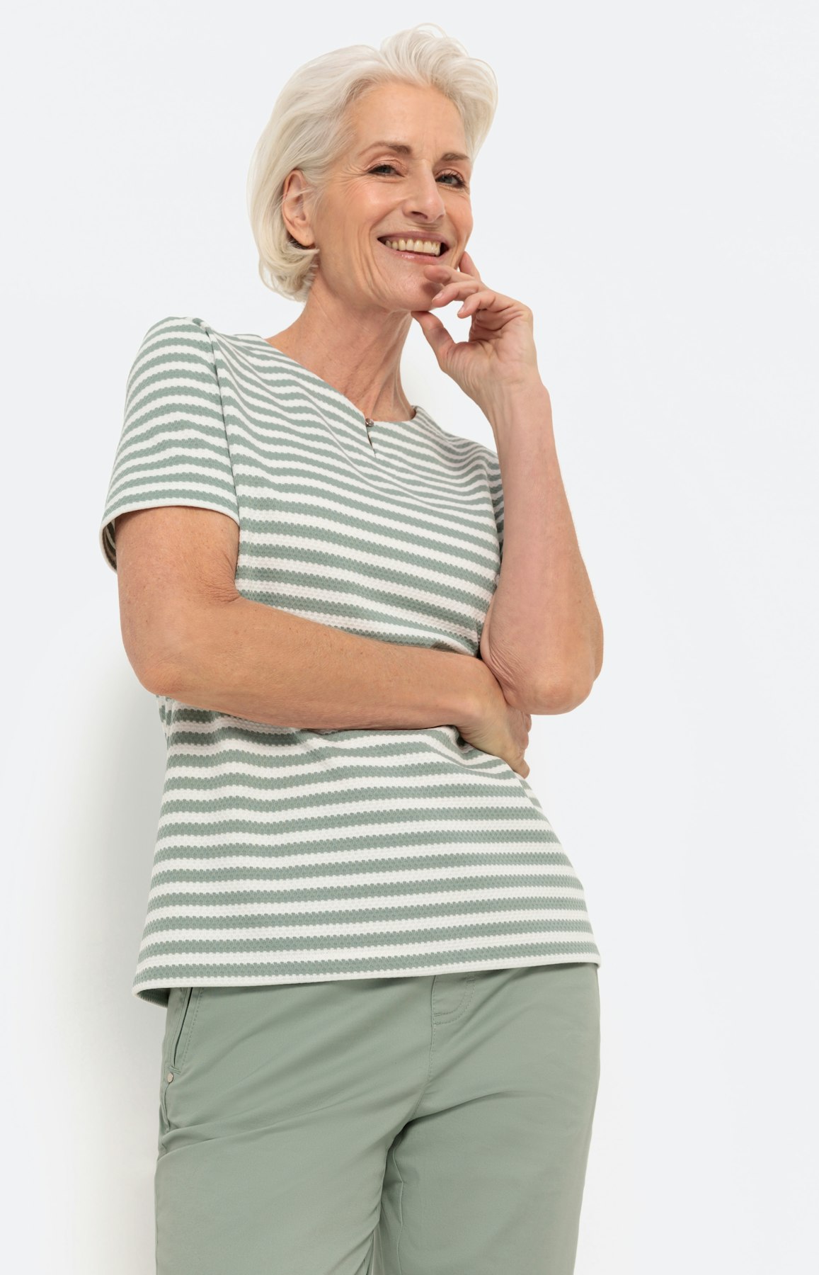 Kurzärmliges Shirt mit Streifenmuster