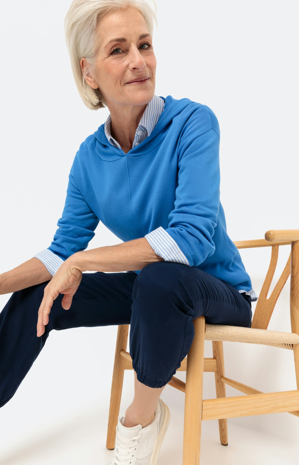 Capuchontrui met 3/4-mouwen