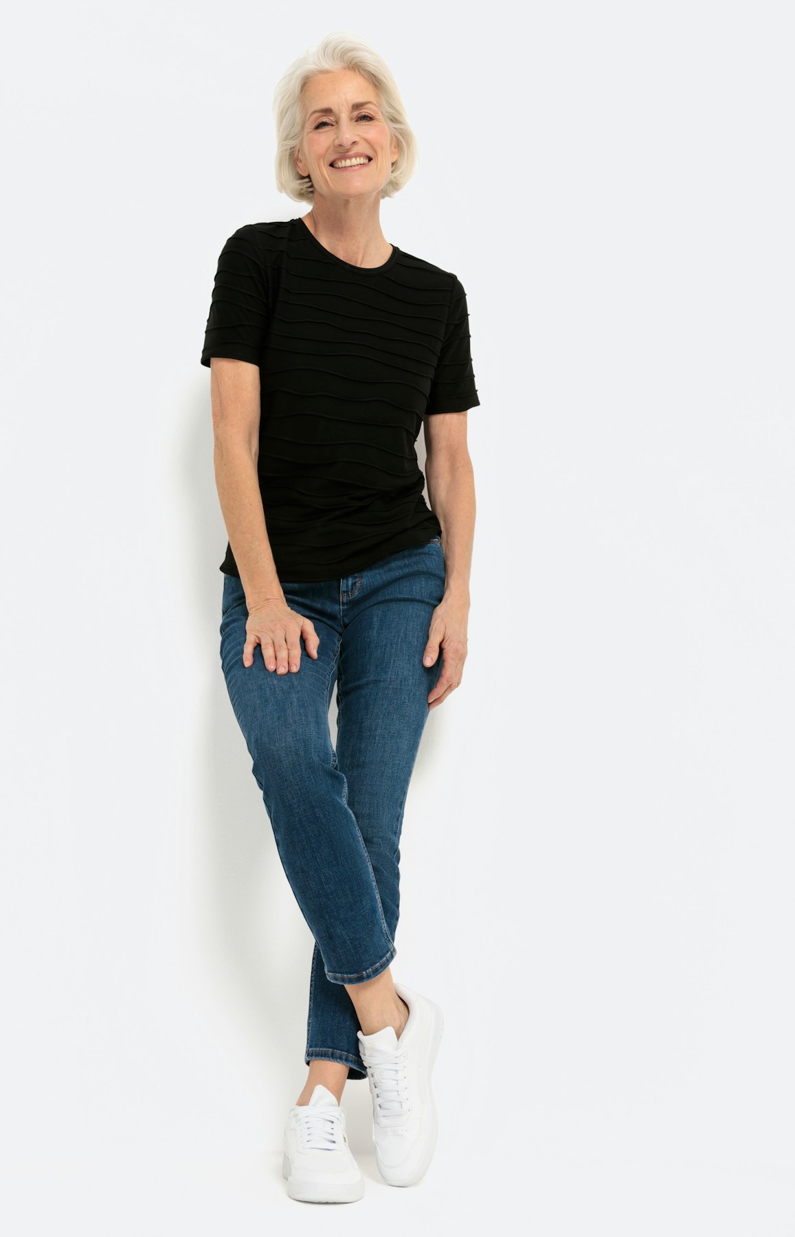 Basic T-shirt "wave" 1/2 mouw, zwart