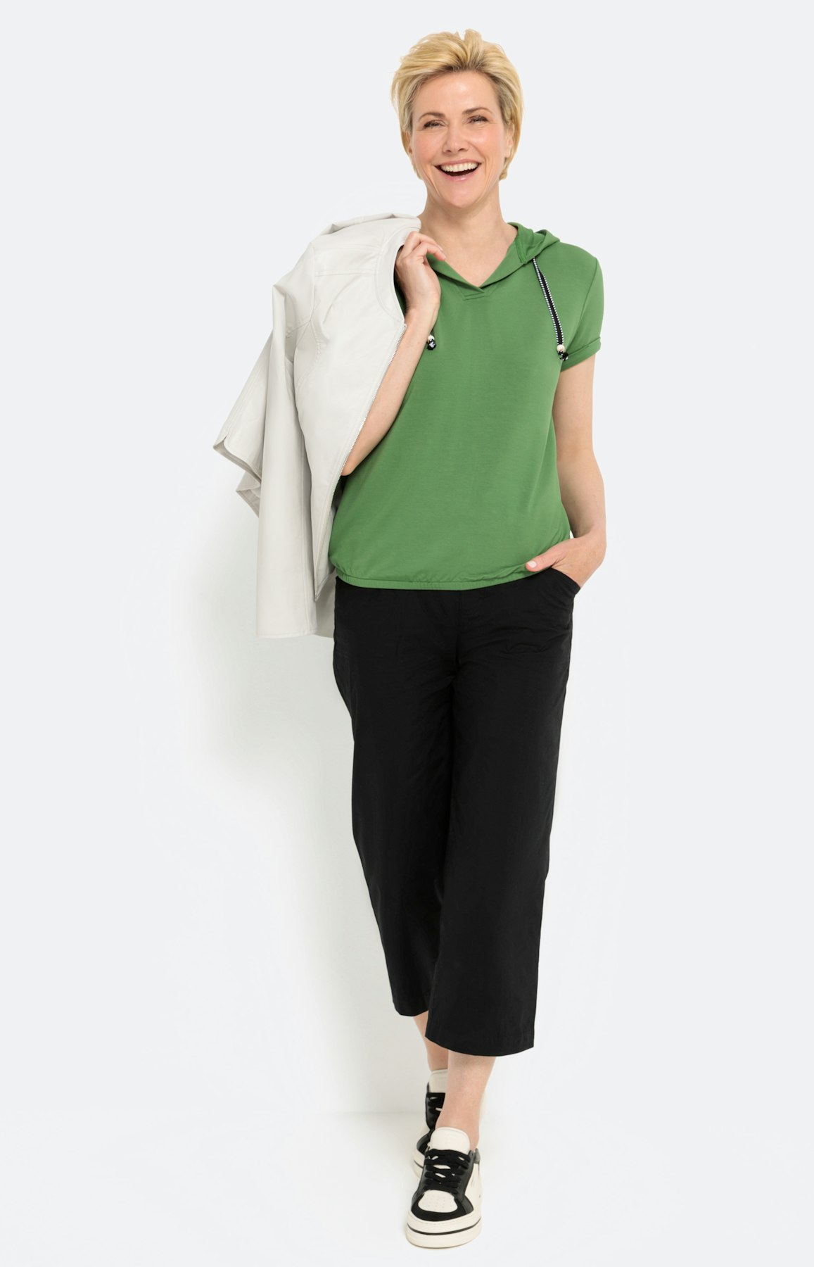 Capuchonshirt met korte mouwen