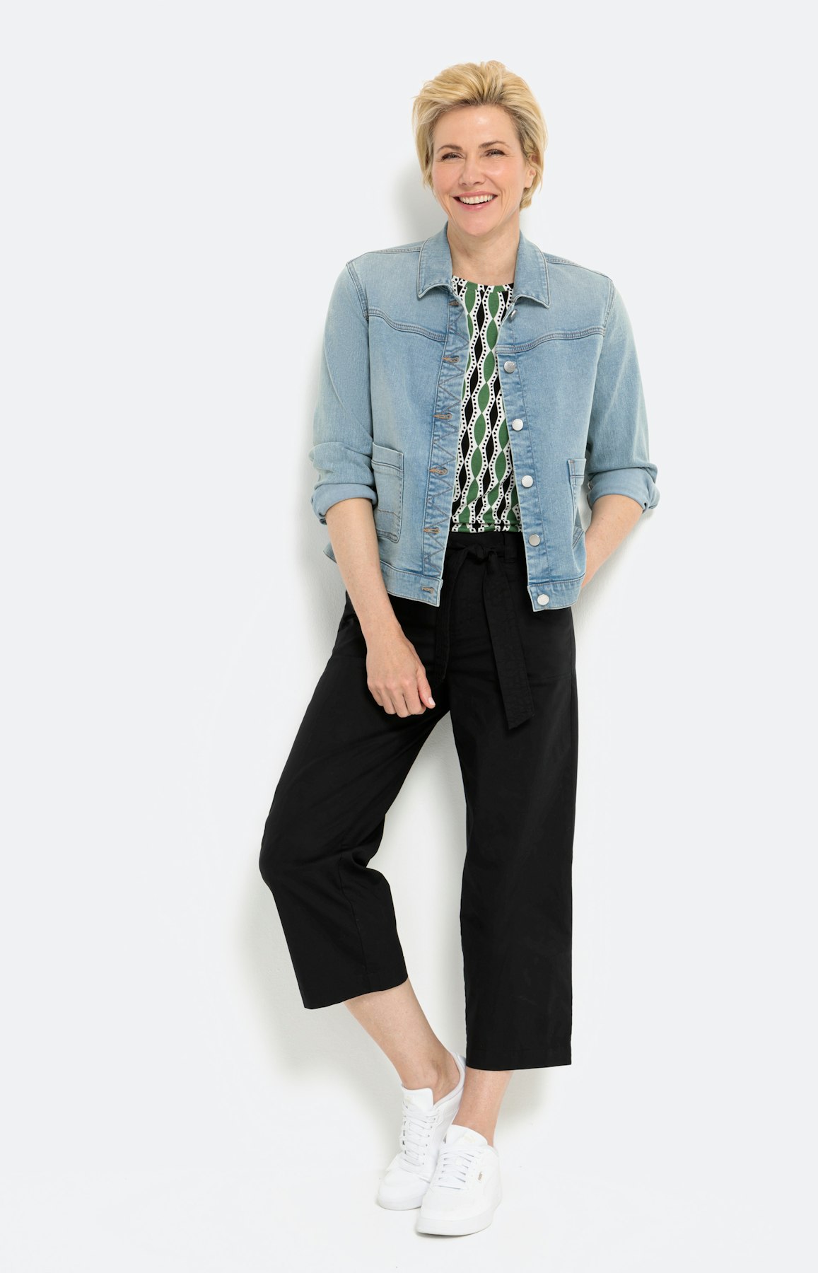 T-shirt met korte mouw in materialenmix