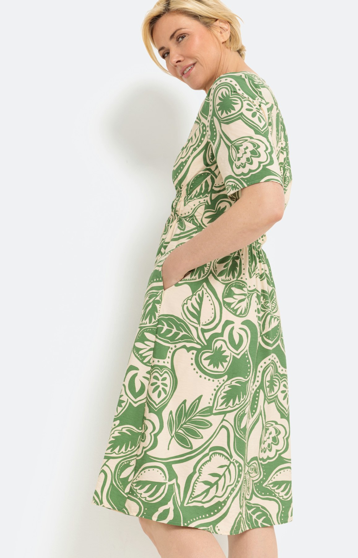 Viscose jurk met all-over print, groen