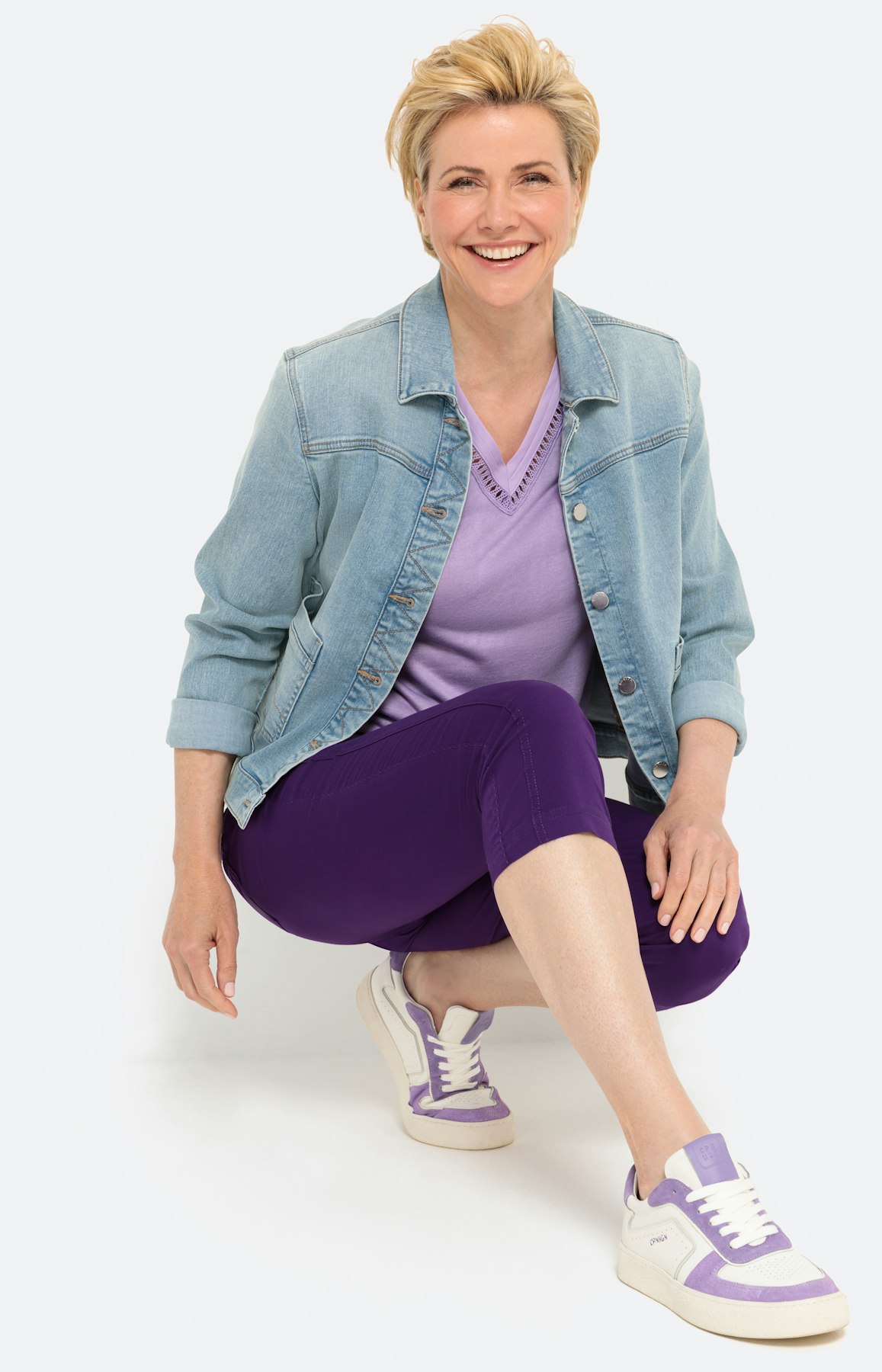 Caprihose aus Papertouch, lila