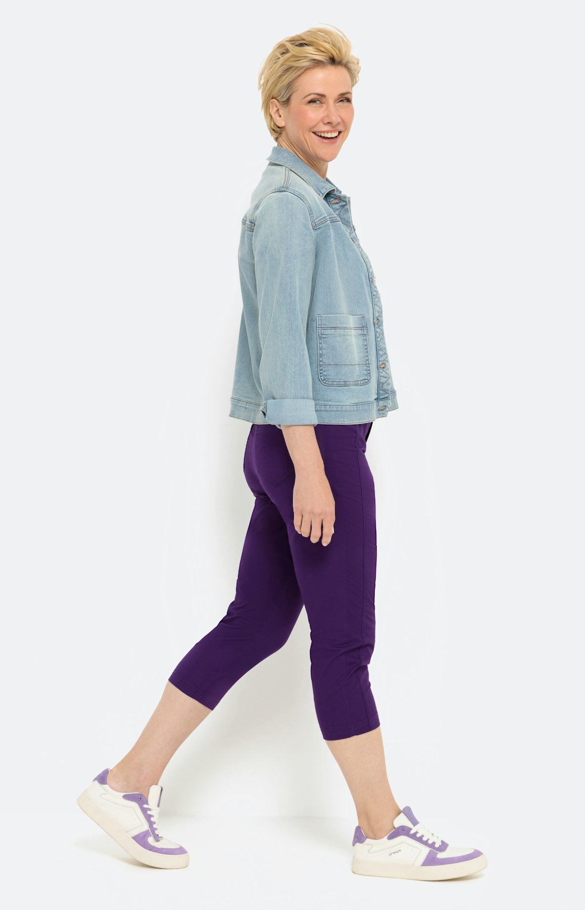 Caprihose aus Papertouch, lila