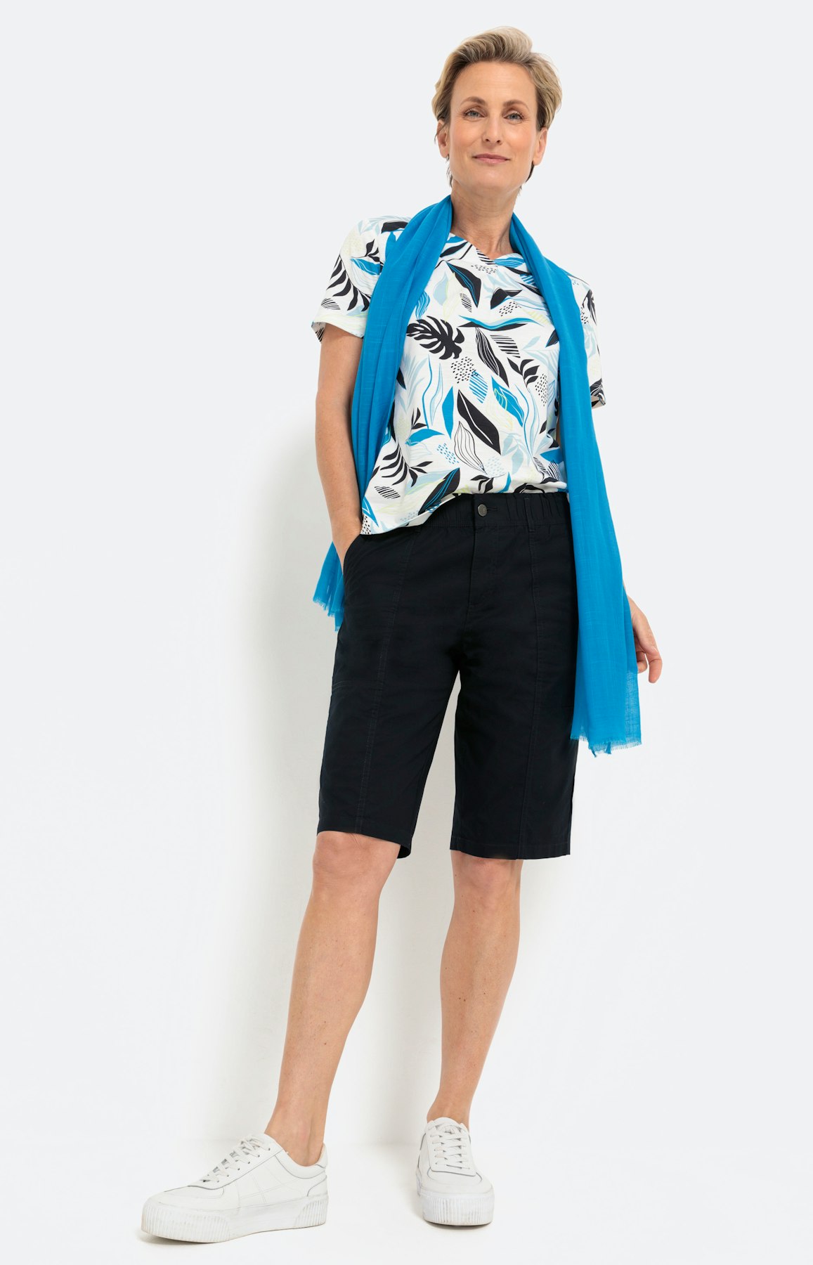 Shirt met korte mouwen en bladerprint