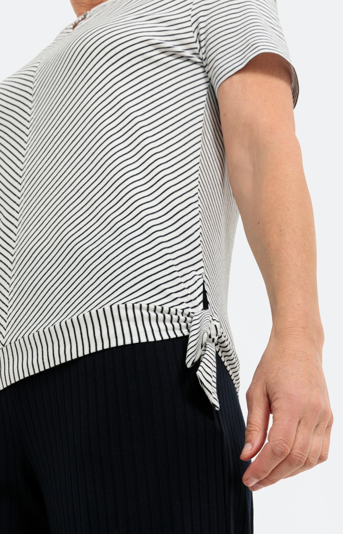 Gestreept T-shirt met korte mouwen