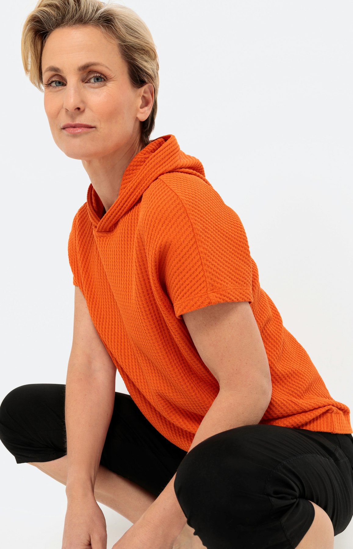 T-shirt met capuchon, oranje