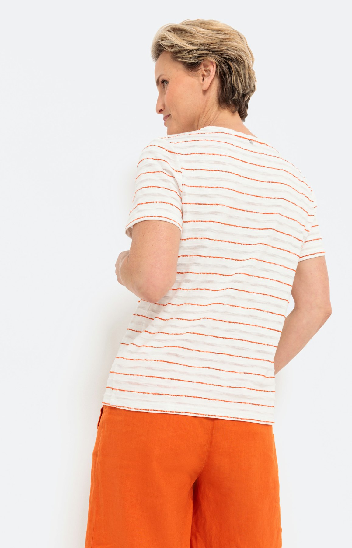 Gestreept T-shirt met korte mouwen