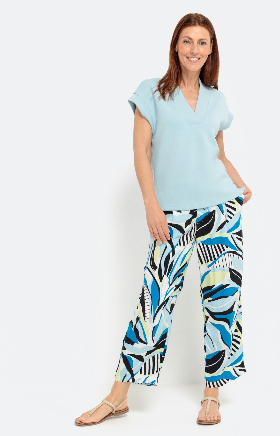 Kurzärmliges Sweatshirt mit V-Ausschnitt