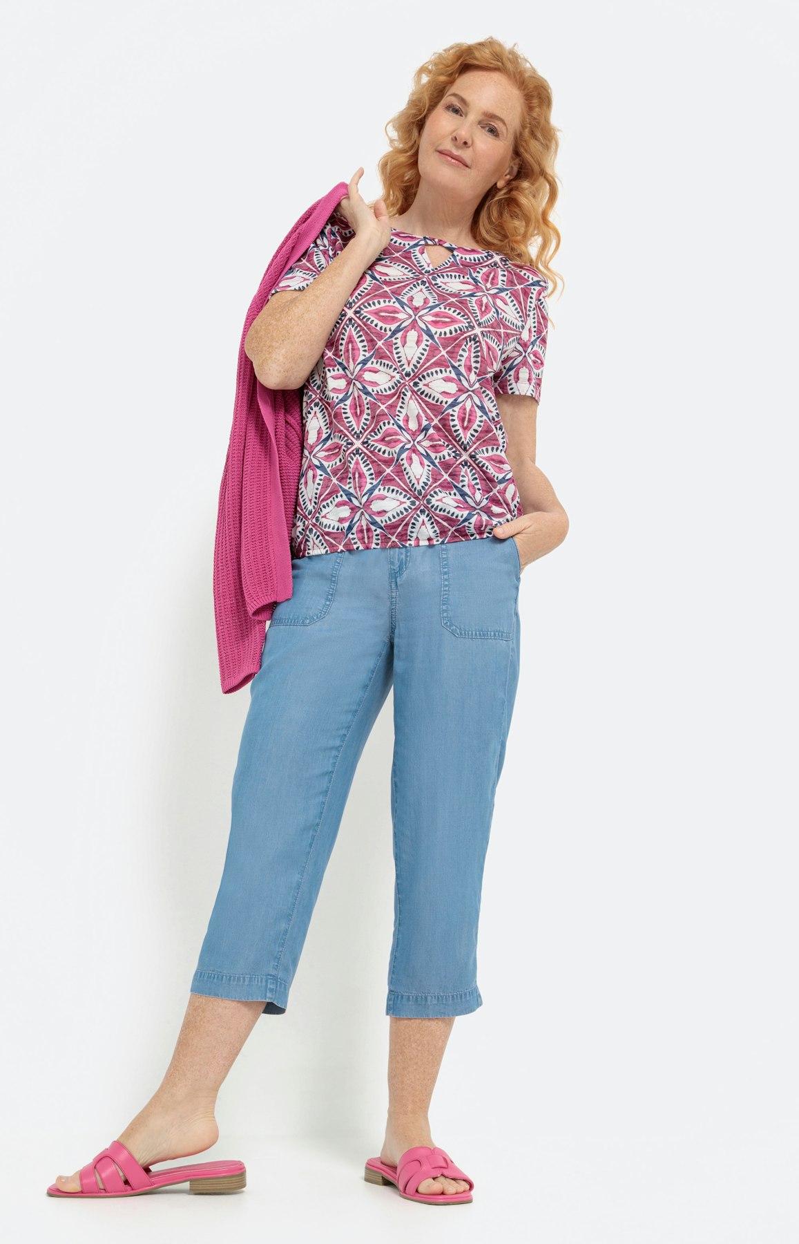 Shirt met print, korte mouwen en oogje