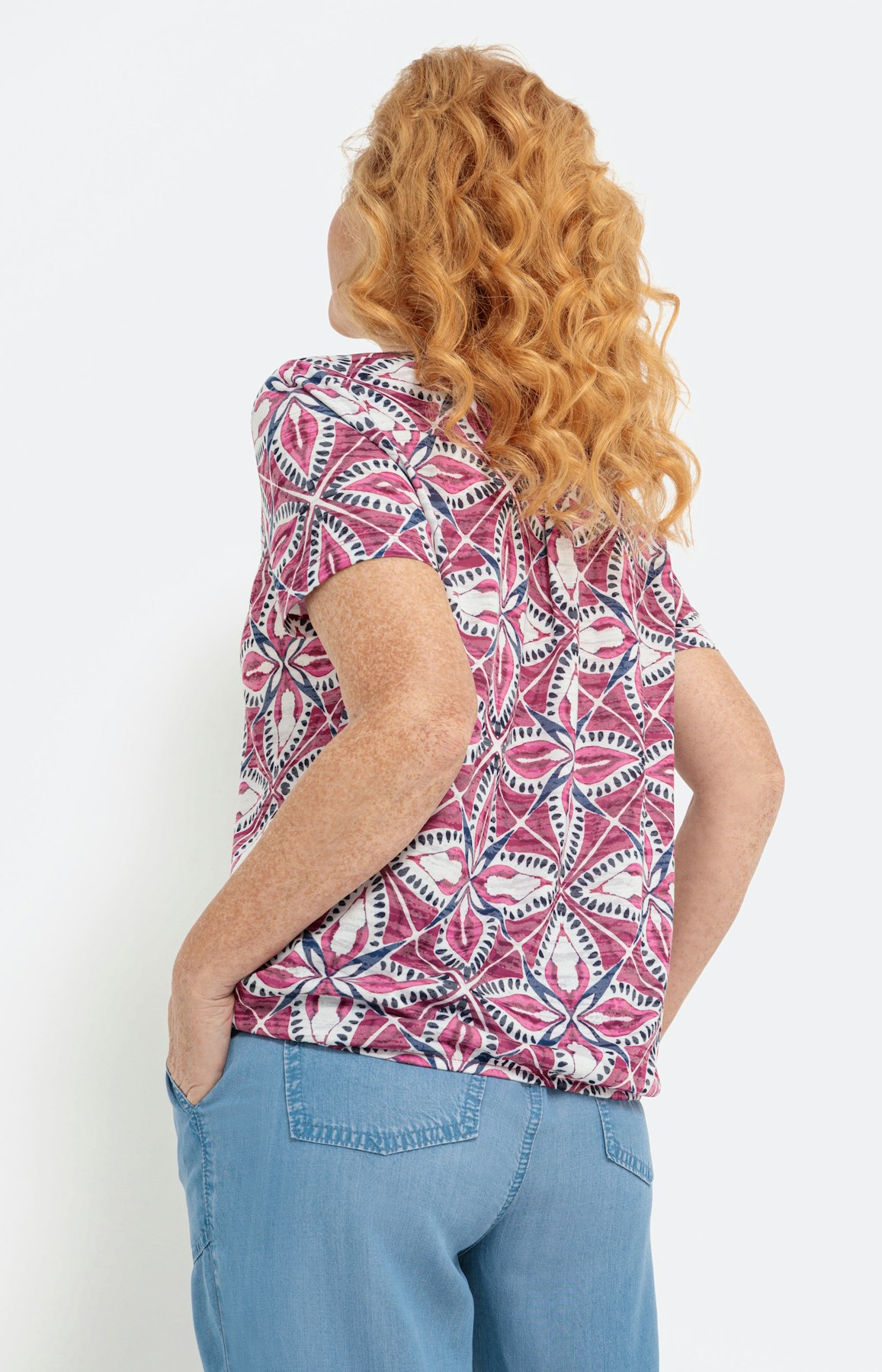 Shirt met print, korte mouwen en oogje