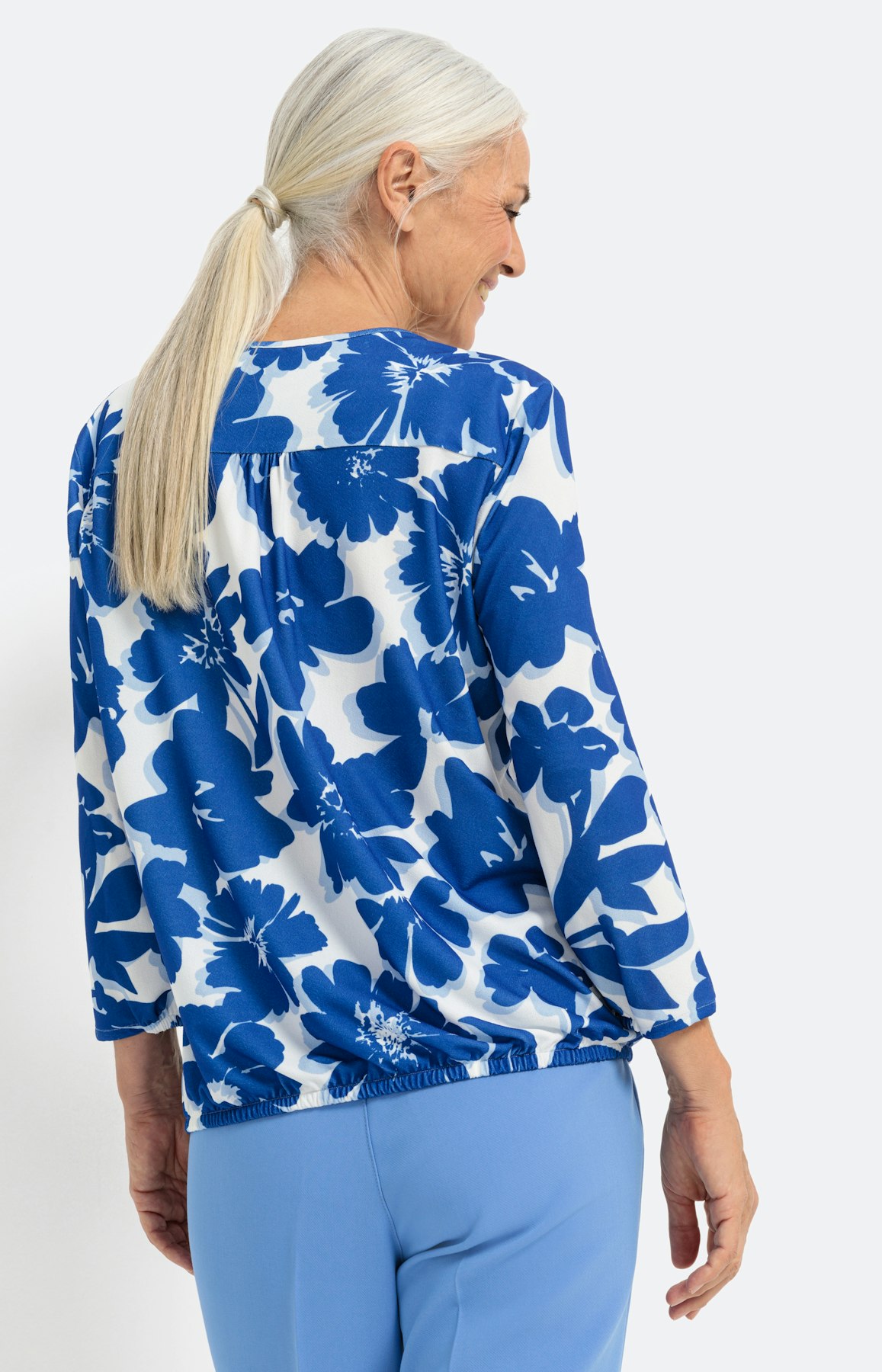 Geblümtes Shirt mit 3/4-Ärmel