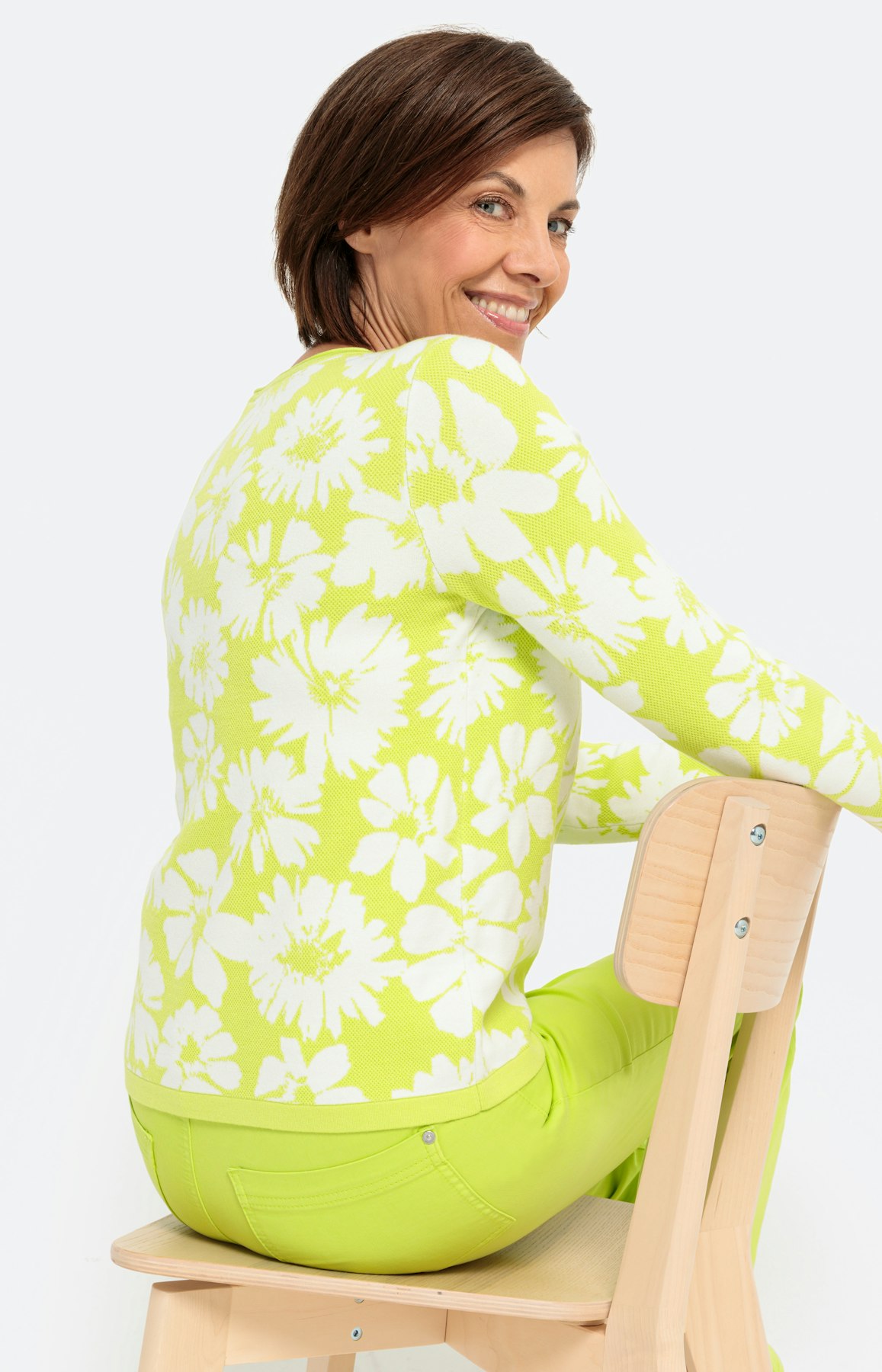 Geblümter Pullover mit langem Arm