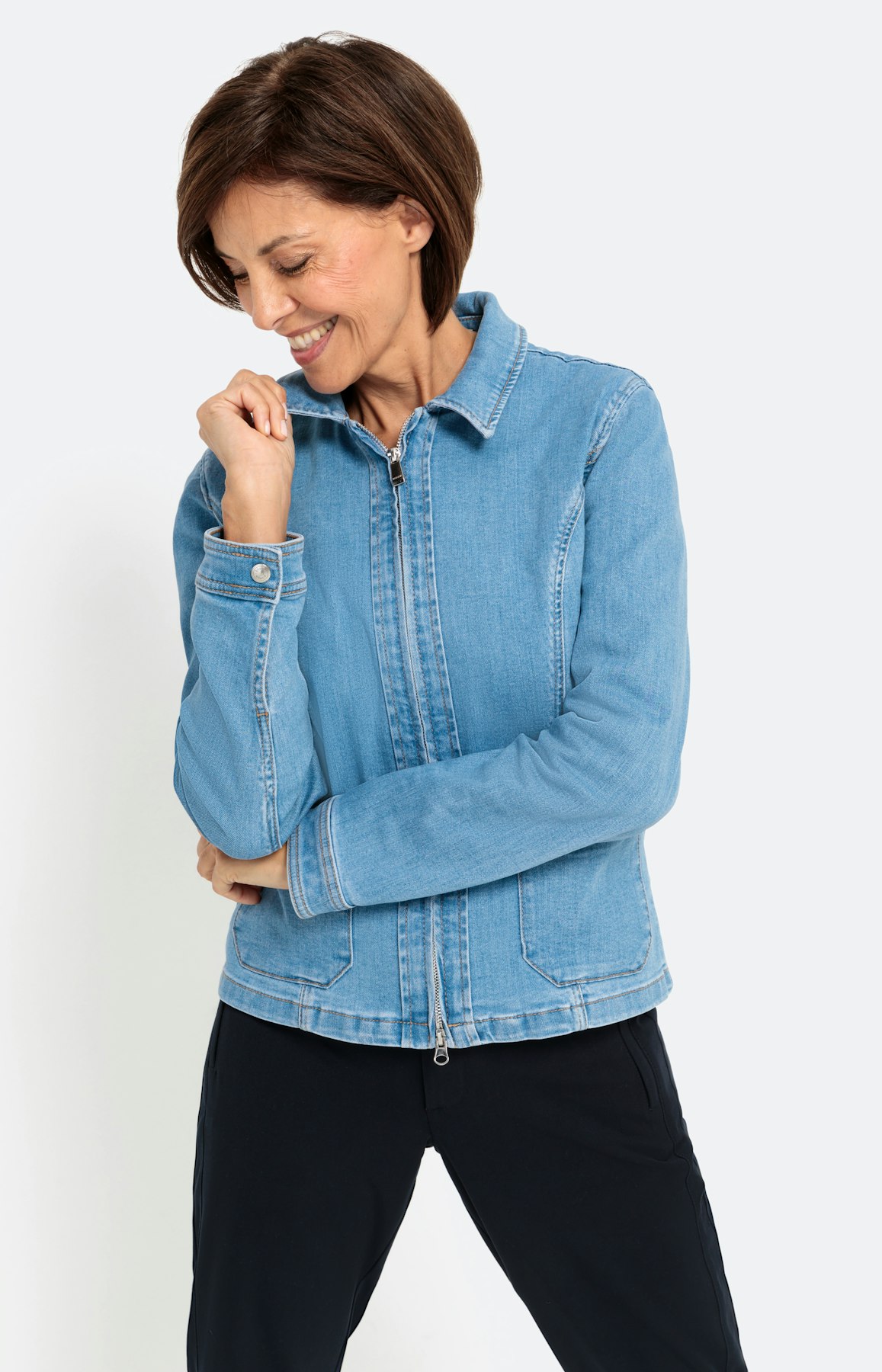Jeansjacke mit Reißverschluss