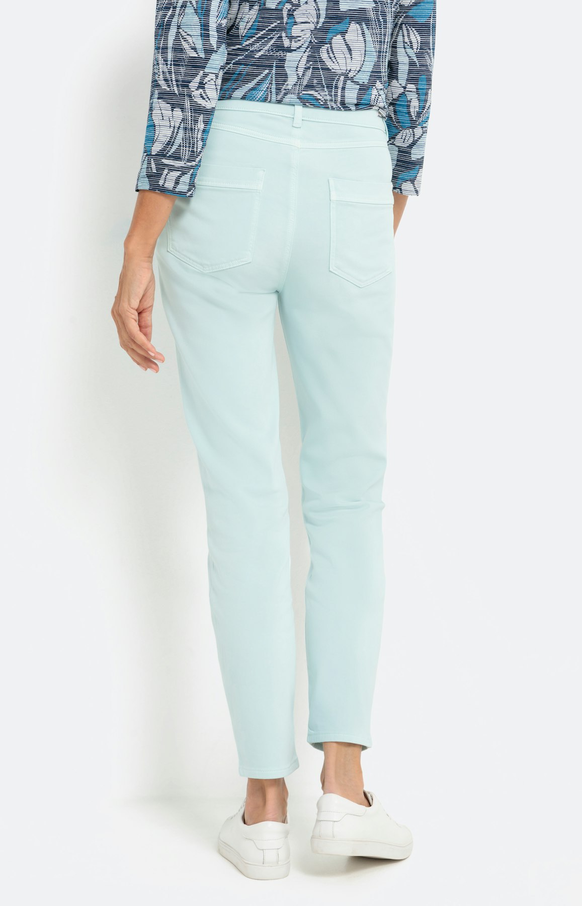 Schmale Hose mit Stretch-Anteil