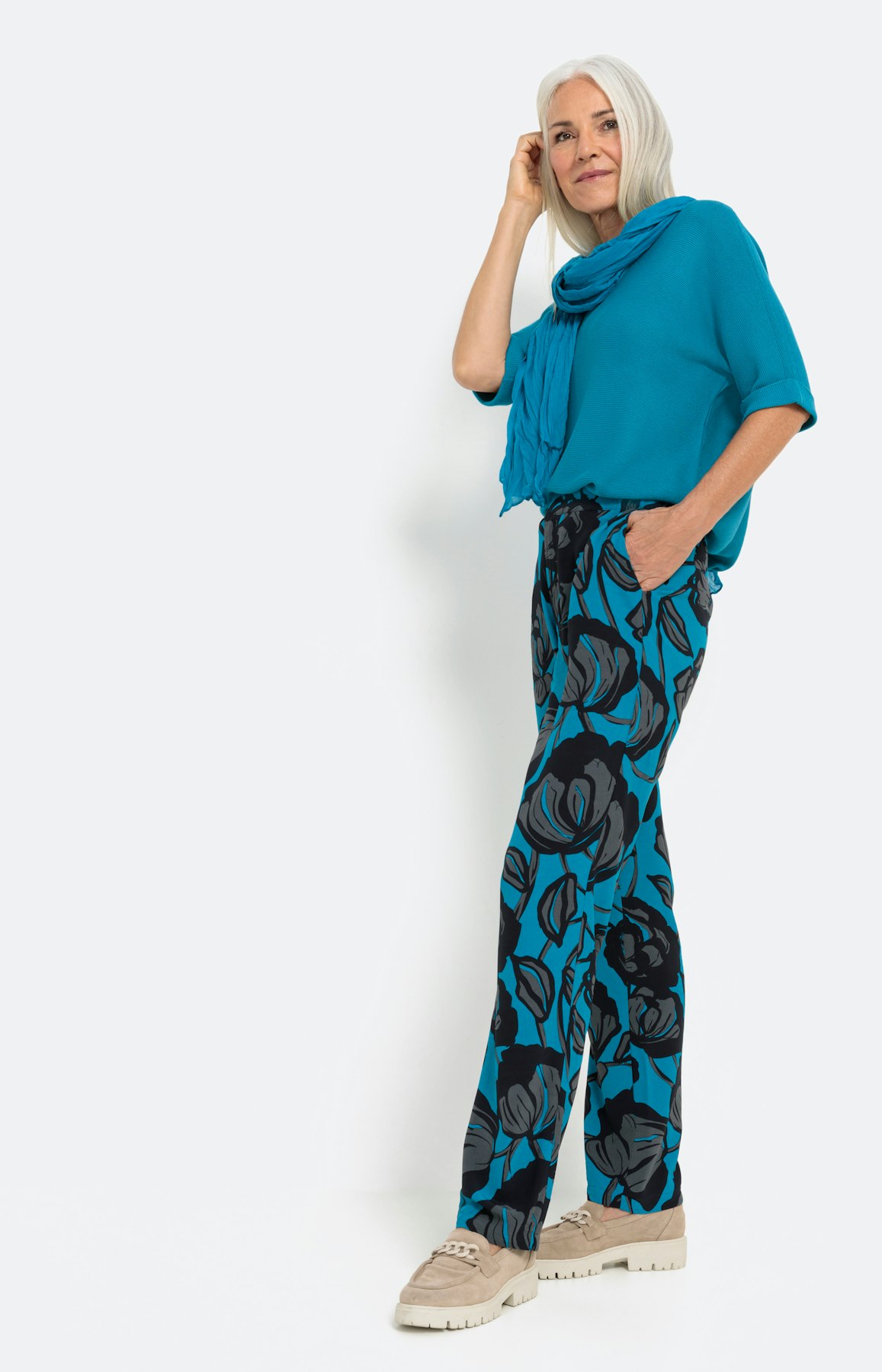 Komfort-Hose mit floralem Print, ocean
