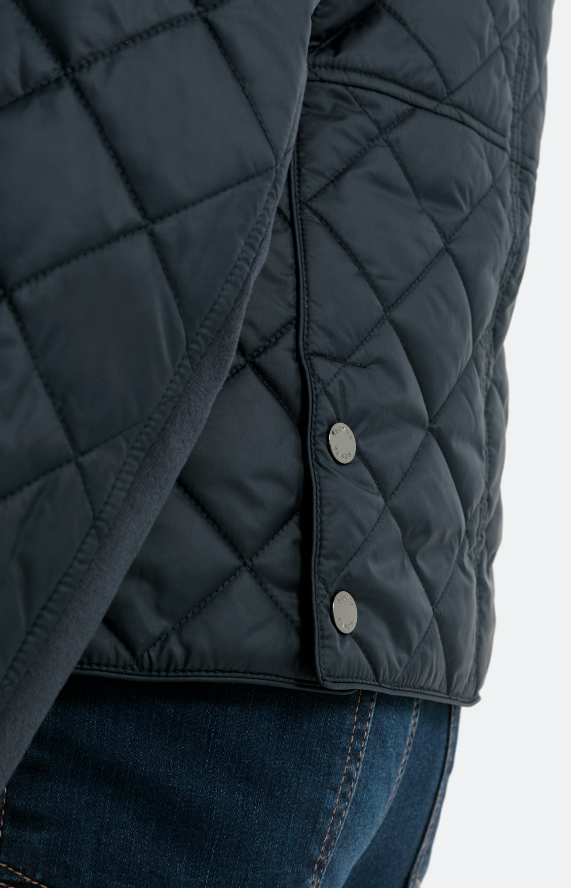 Leichte Steppjacke mit Stehkragen