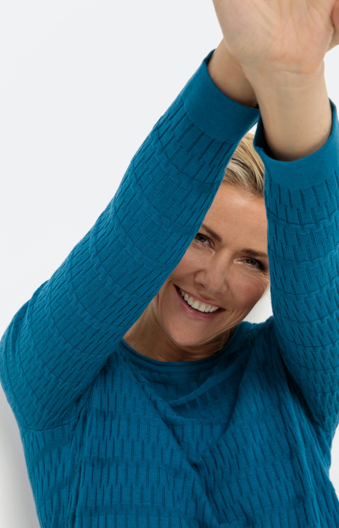 Strukturierter Pullover mit Langarm