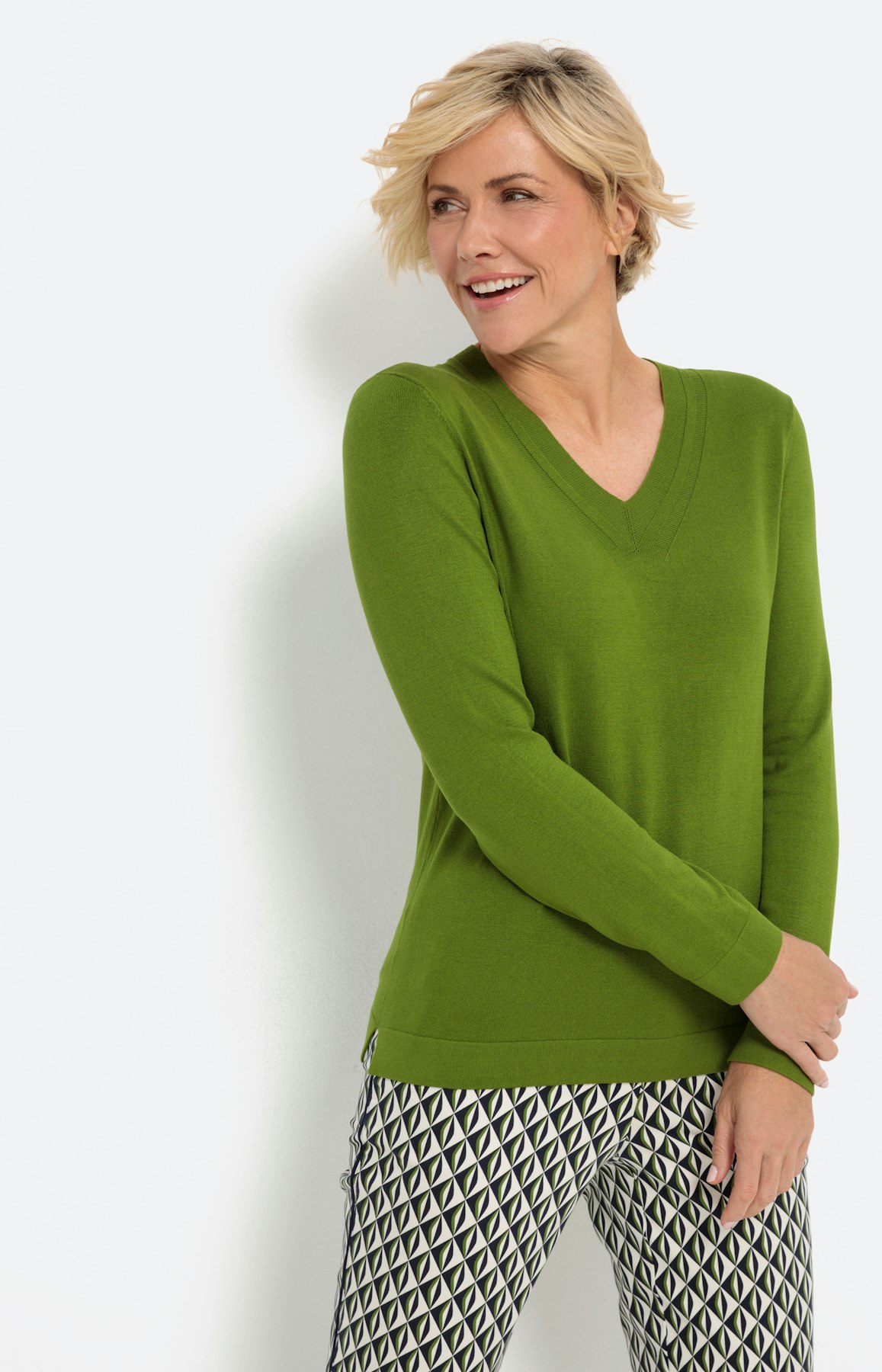 Unifarbener Pullover mit Langarm