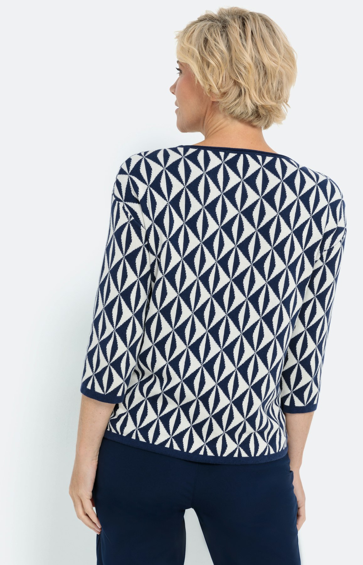 Gemusterter Pullover mit 3/4-Ärmel