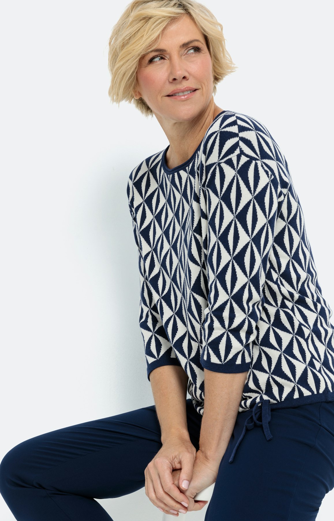 Gemusterter Pullover mit 3/4-Ärmel