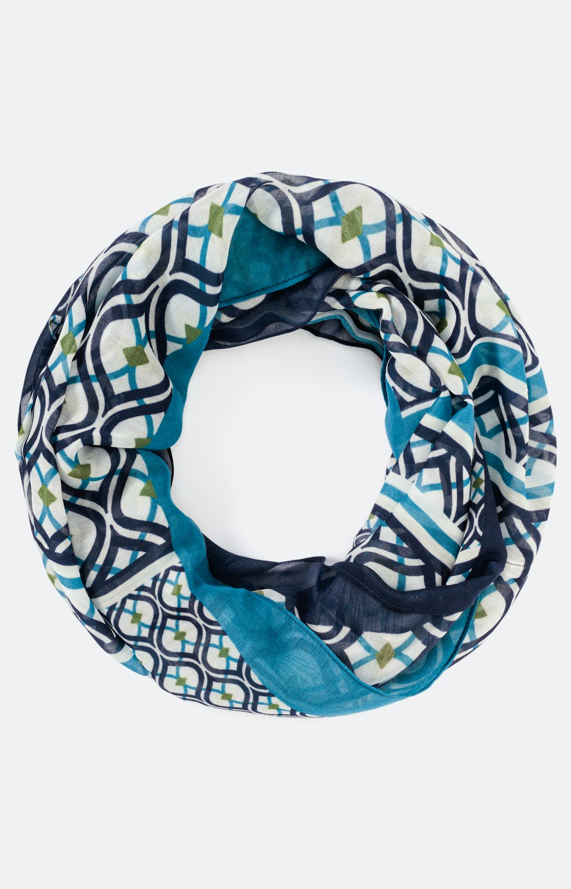 Gemusterter Loopschal