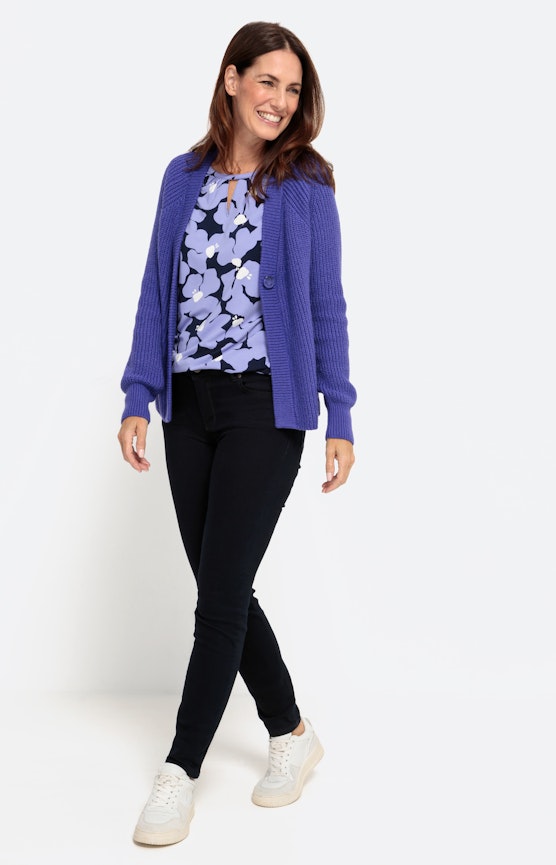 Purple Instinct 2024
 Urban spirit met casual elegantie
