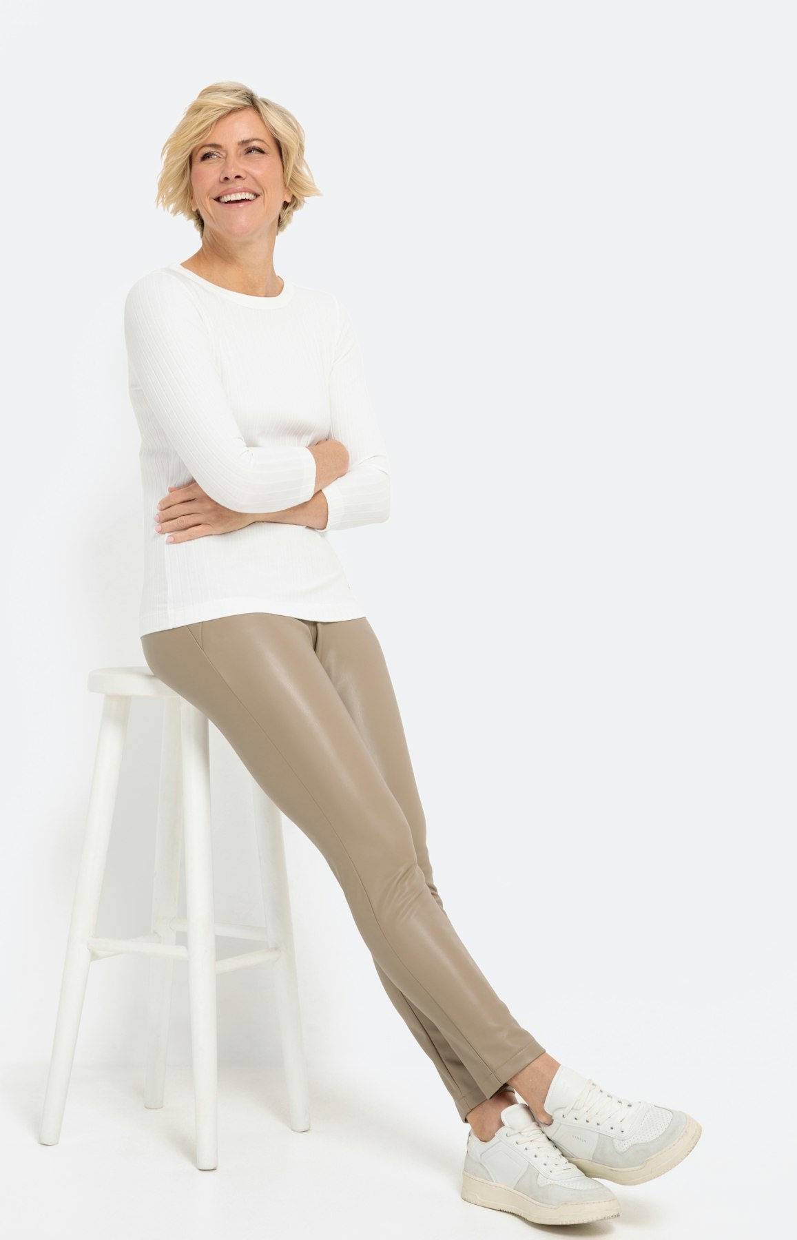 Shirt met ribstructuur en 3/4-mouwen