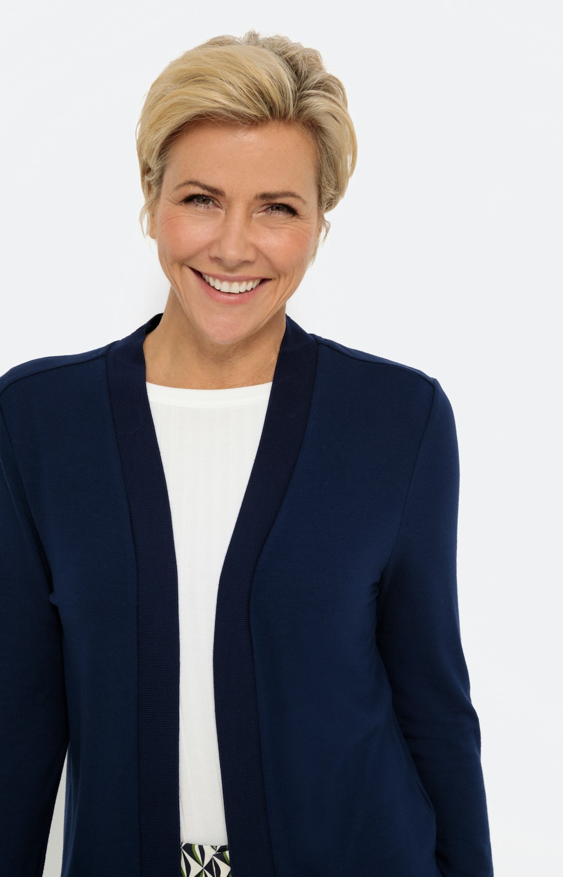 Leichter Cardigan mit Langarm