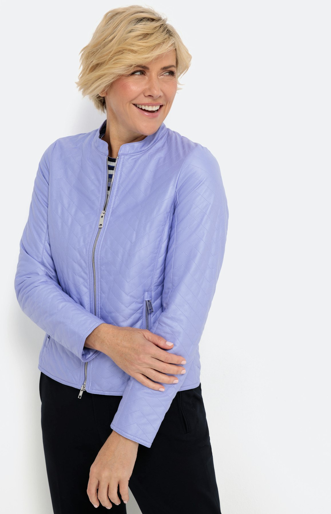 Padded jas in lederen optiek, lavender