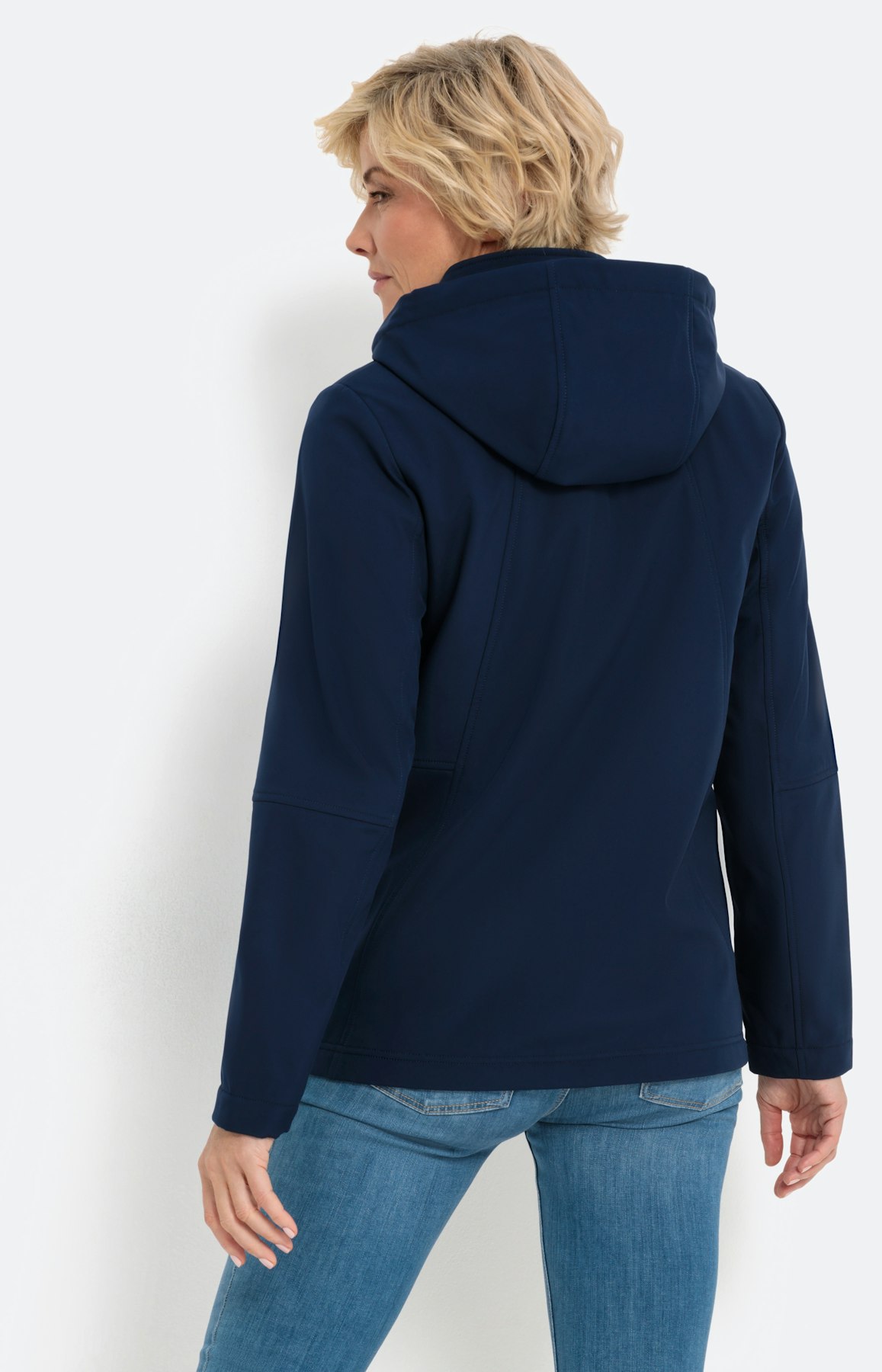 Softshelljacke mit Kapuze