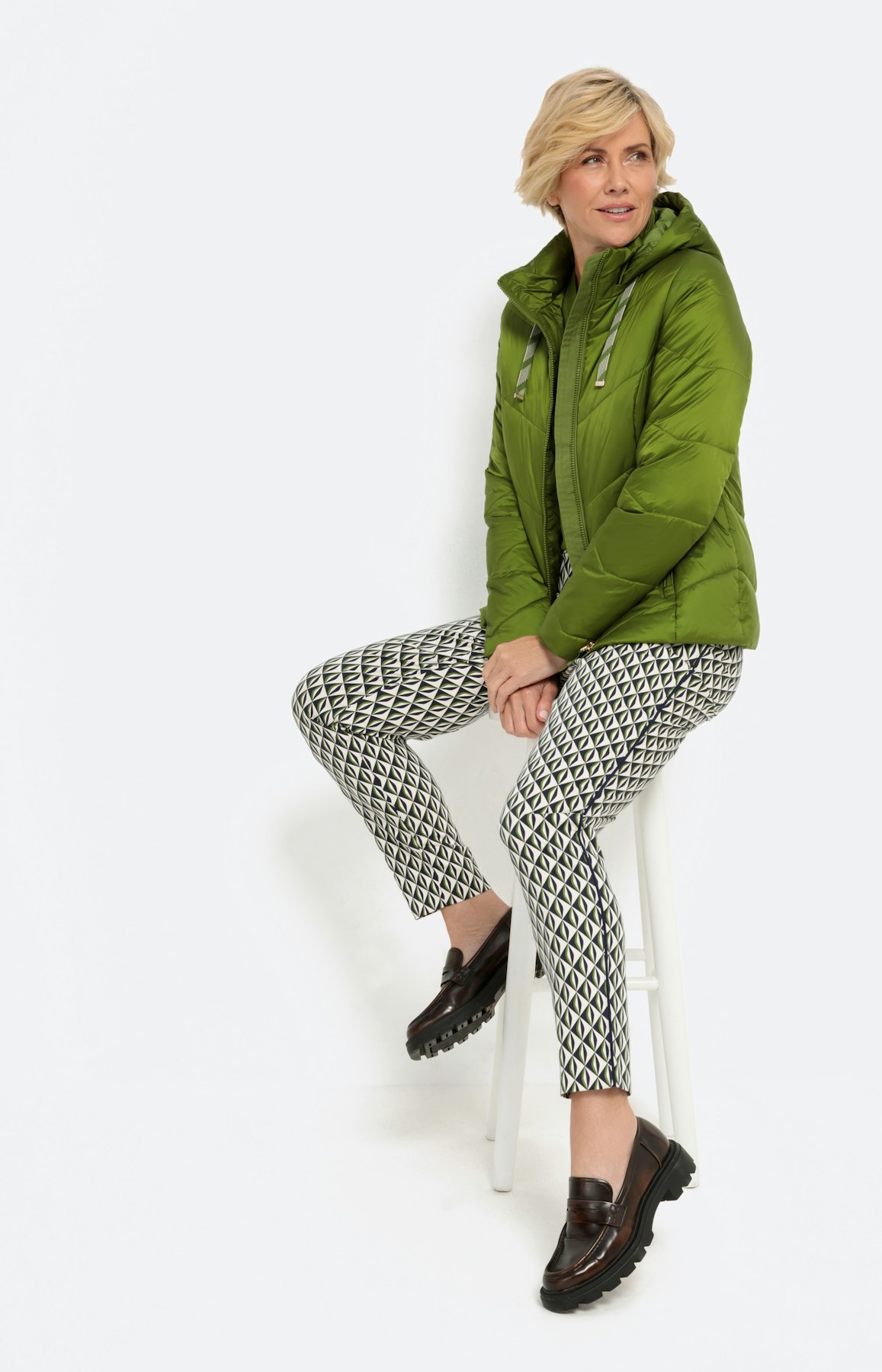 Gewatteerde jas met capuchon, groen