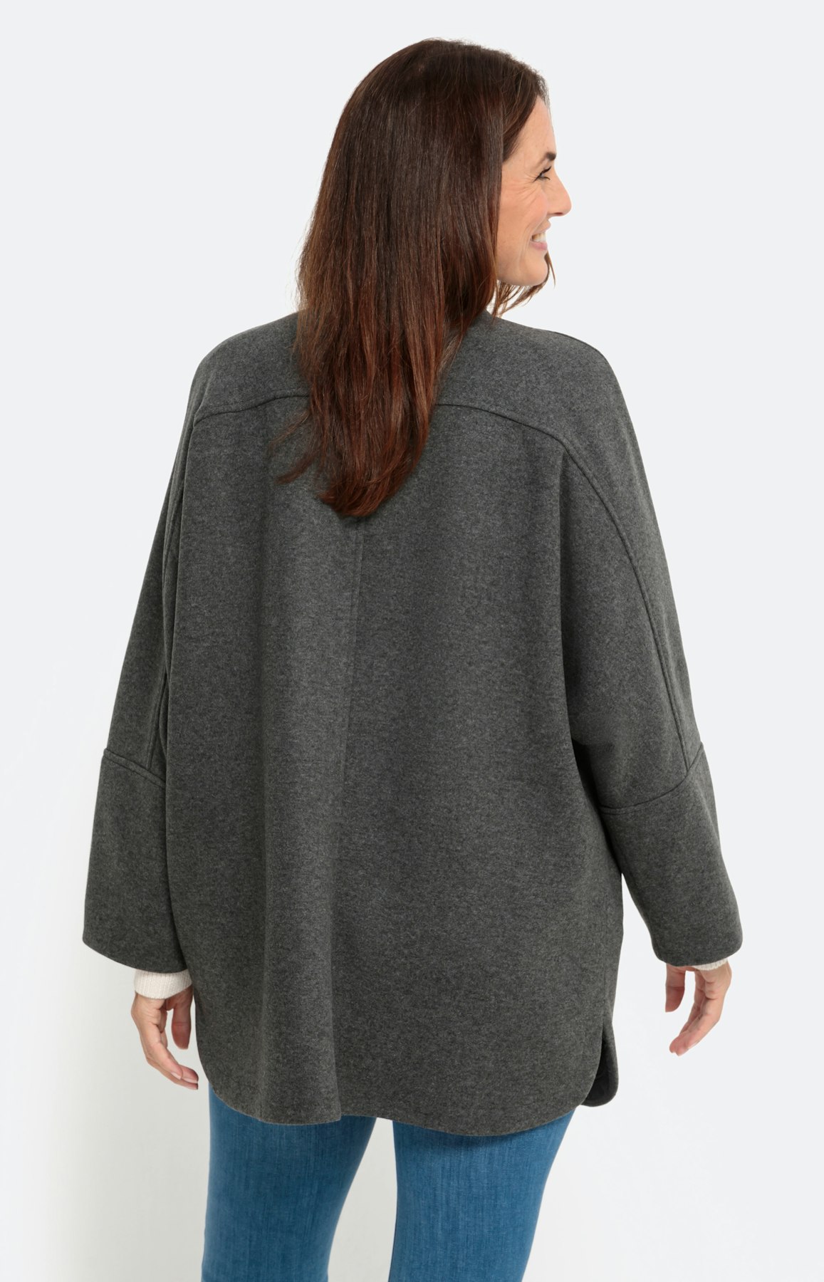 Legerer Poncho mit Stehkragen