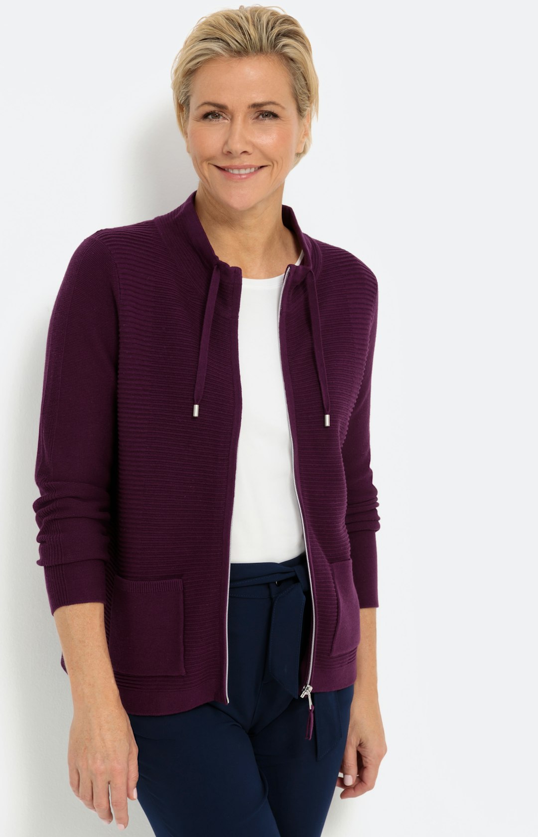 Langärmliger Cardigan mit Stehkragen und Taschen – Bonita