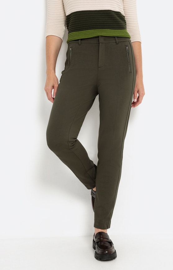 Schmale Hose mit Stretch-Anteil