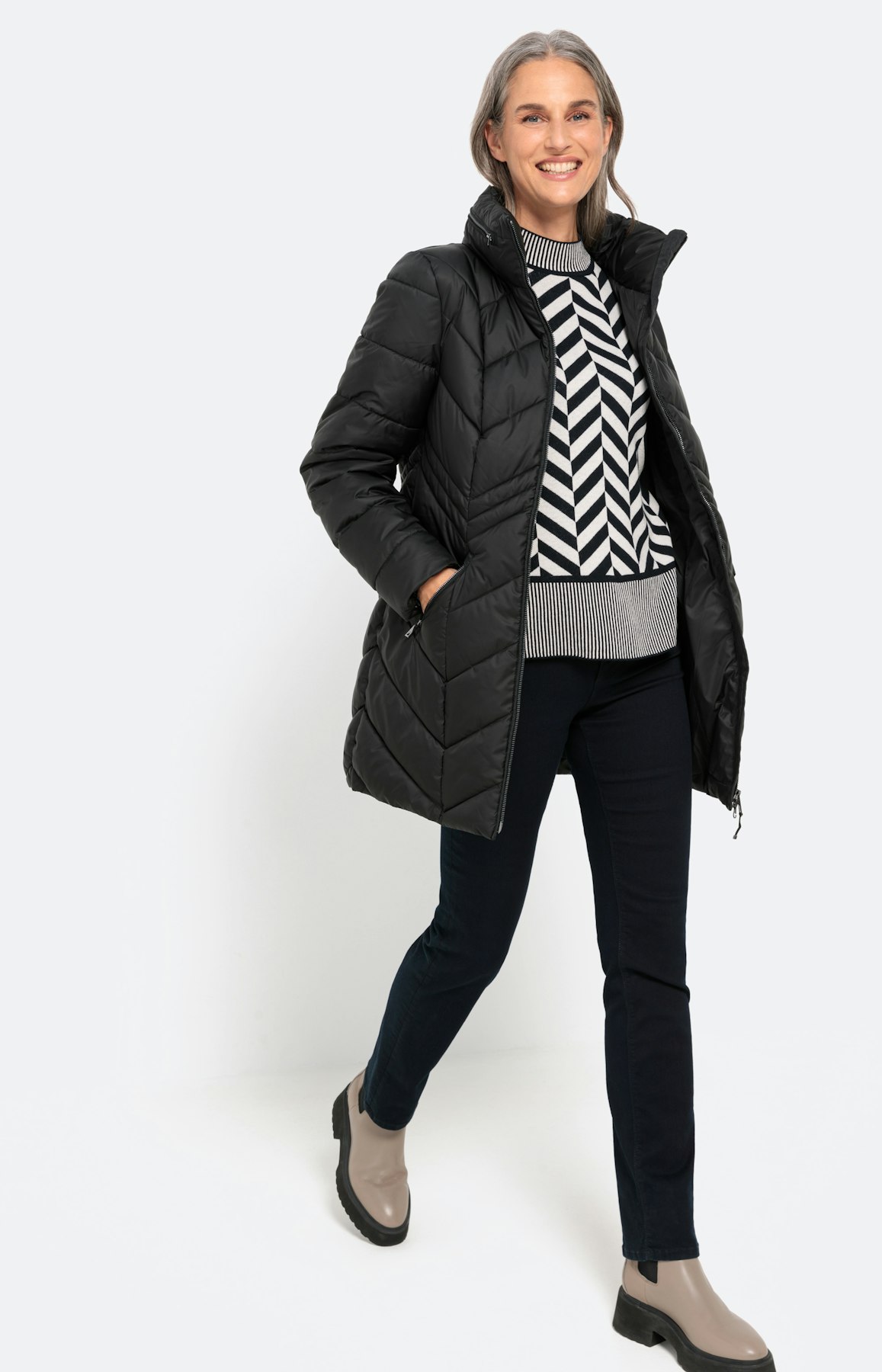 Gewatteerde jas met verborgen capuchon