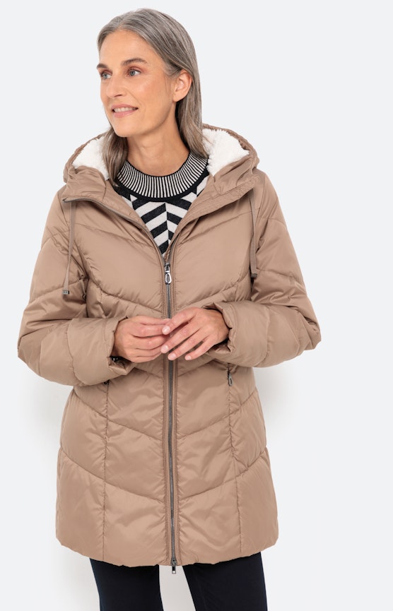 Hüftlange Steppjacke mit Kapuze