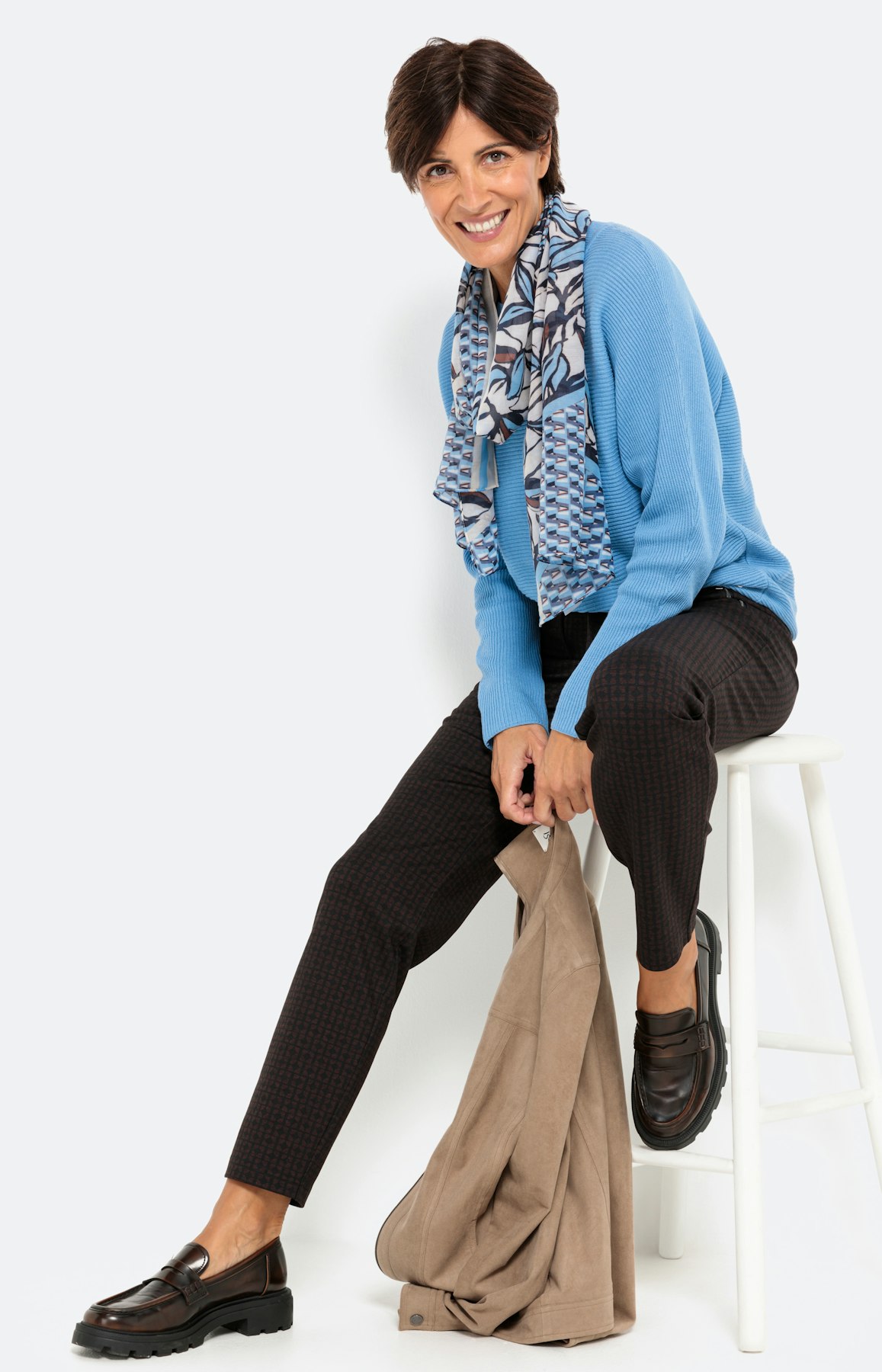 Jogger in een elastische materialenmix