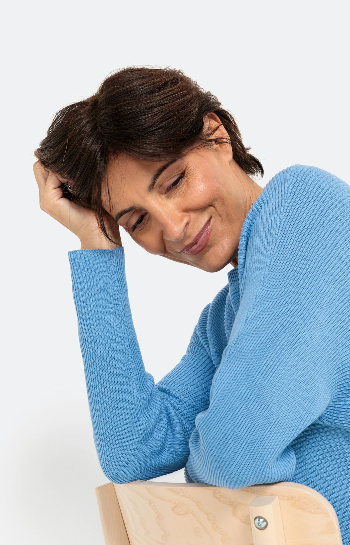 Gebreide trui met lange vleermuismouwen