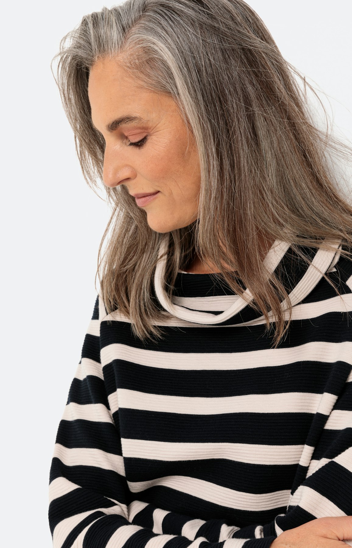 Strickpullover im Streifen-Design