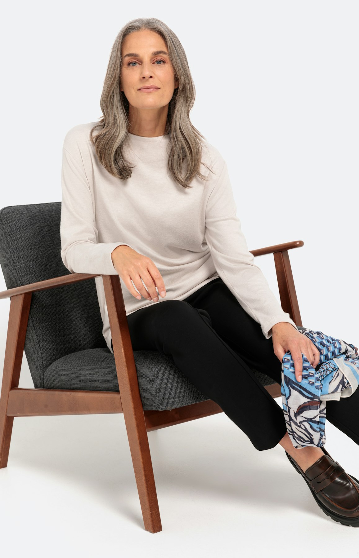 Langarmshirt mit Stehkragen