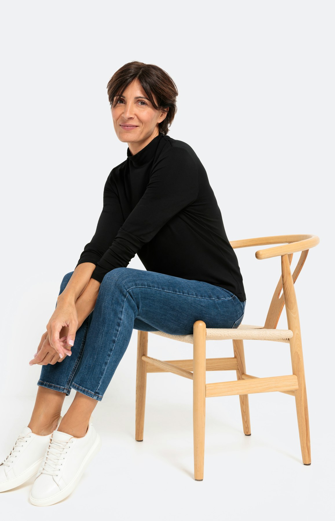 Basic T-shirt met 1/1 mouw, zwart