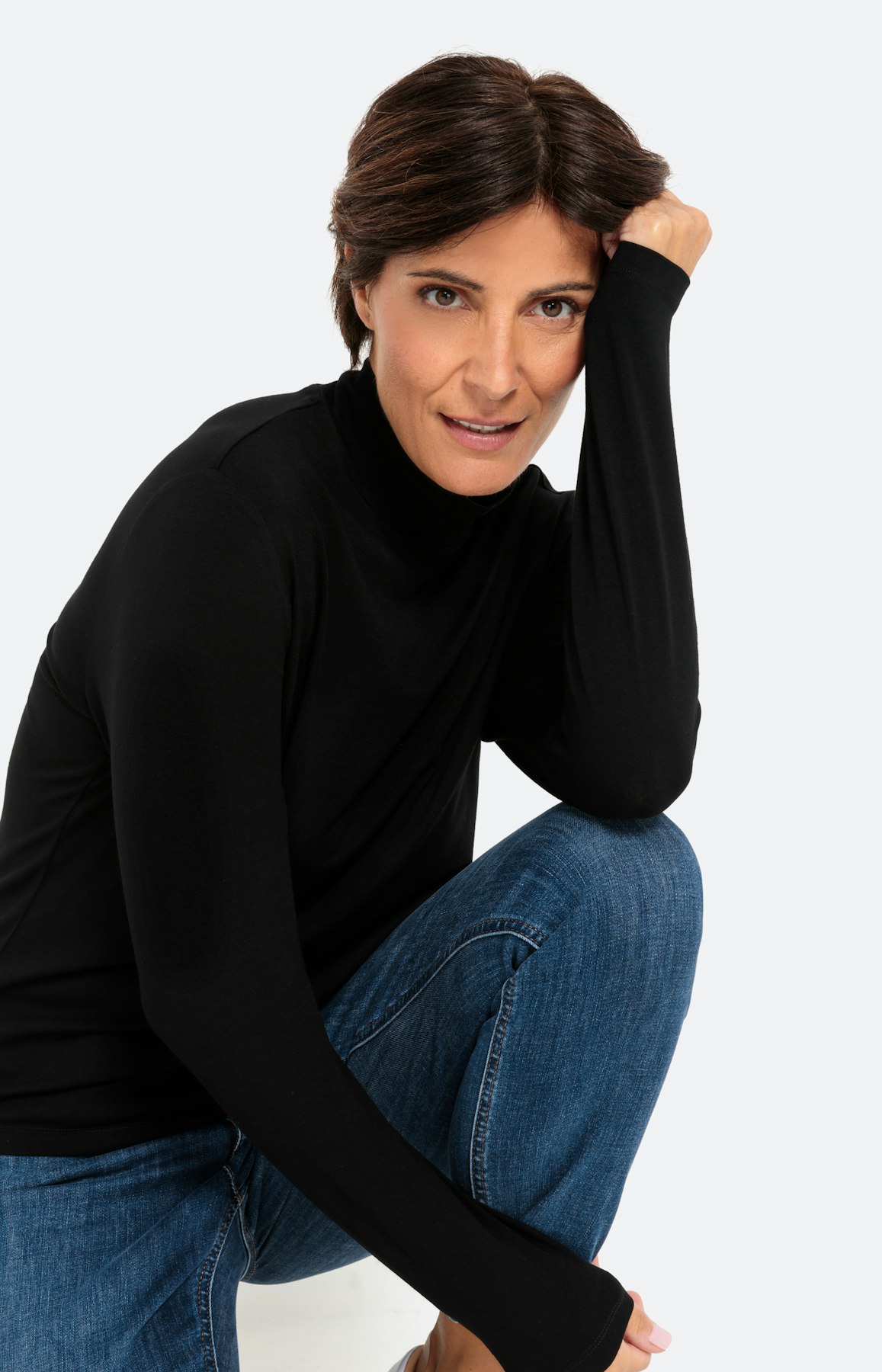 Basic T-shirt met 1/1 mouw, zwart