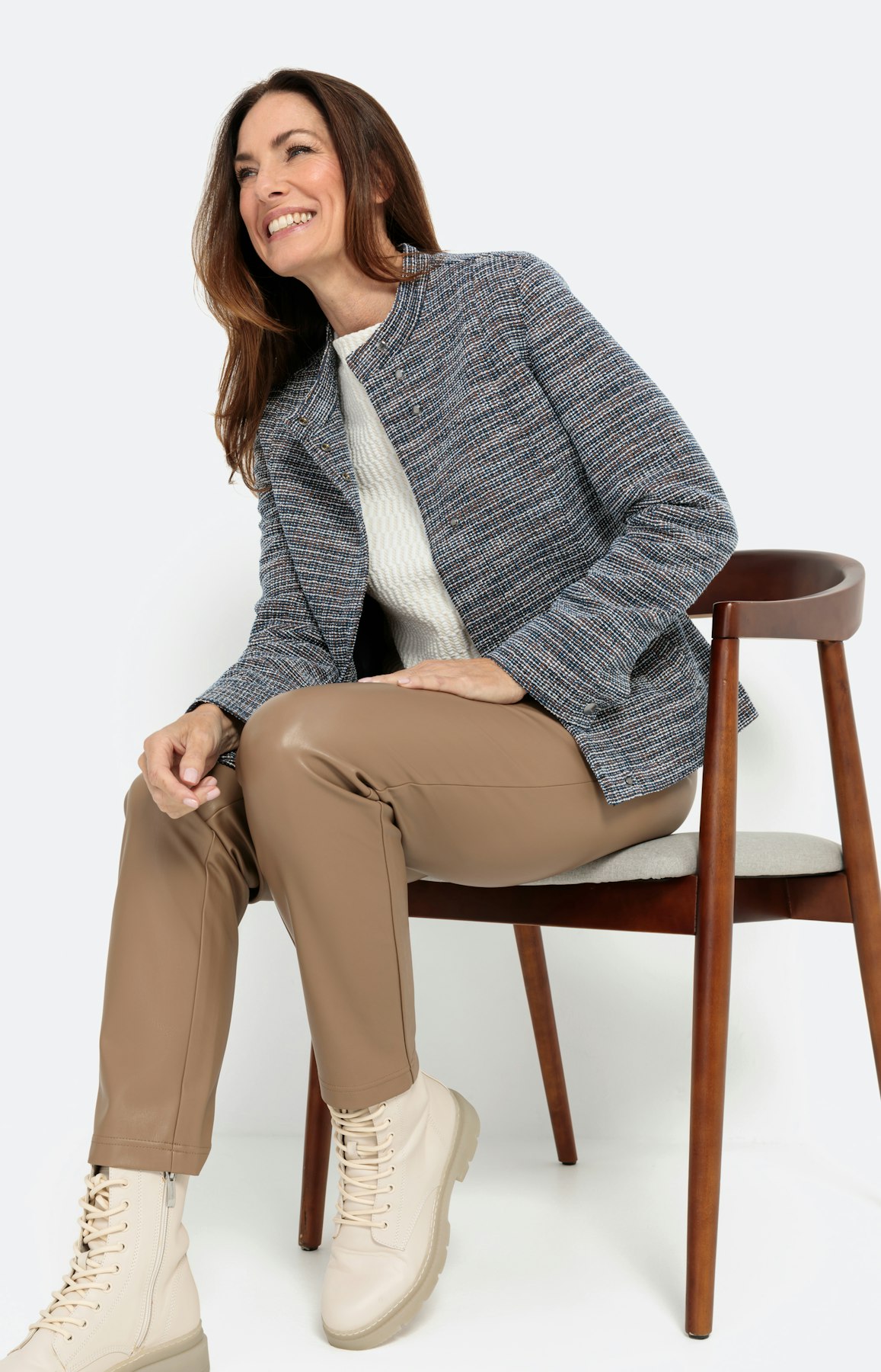 Boucléblazer in fijne tricotkwaliteit