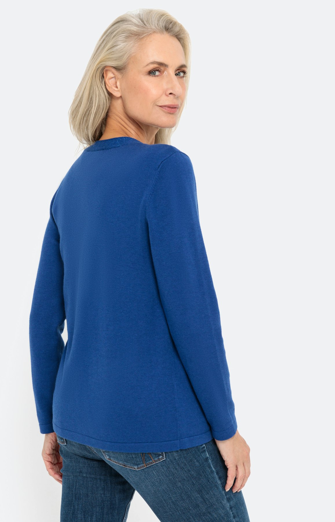 Langärmlige Strickjacke mit Lurexfäden