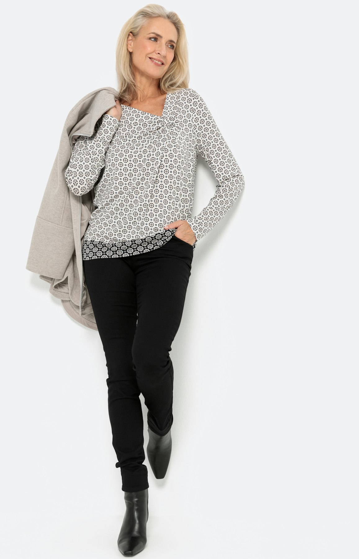 Langarmshirt mit Twisted-Detail