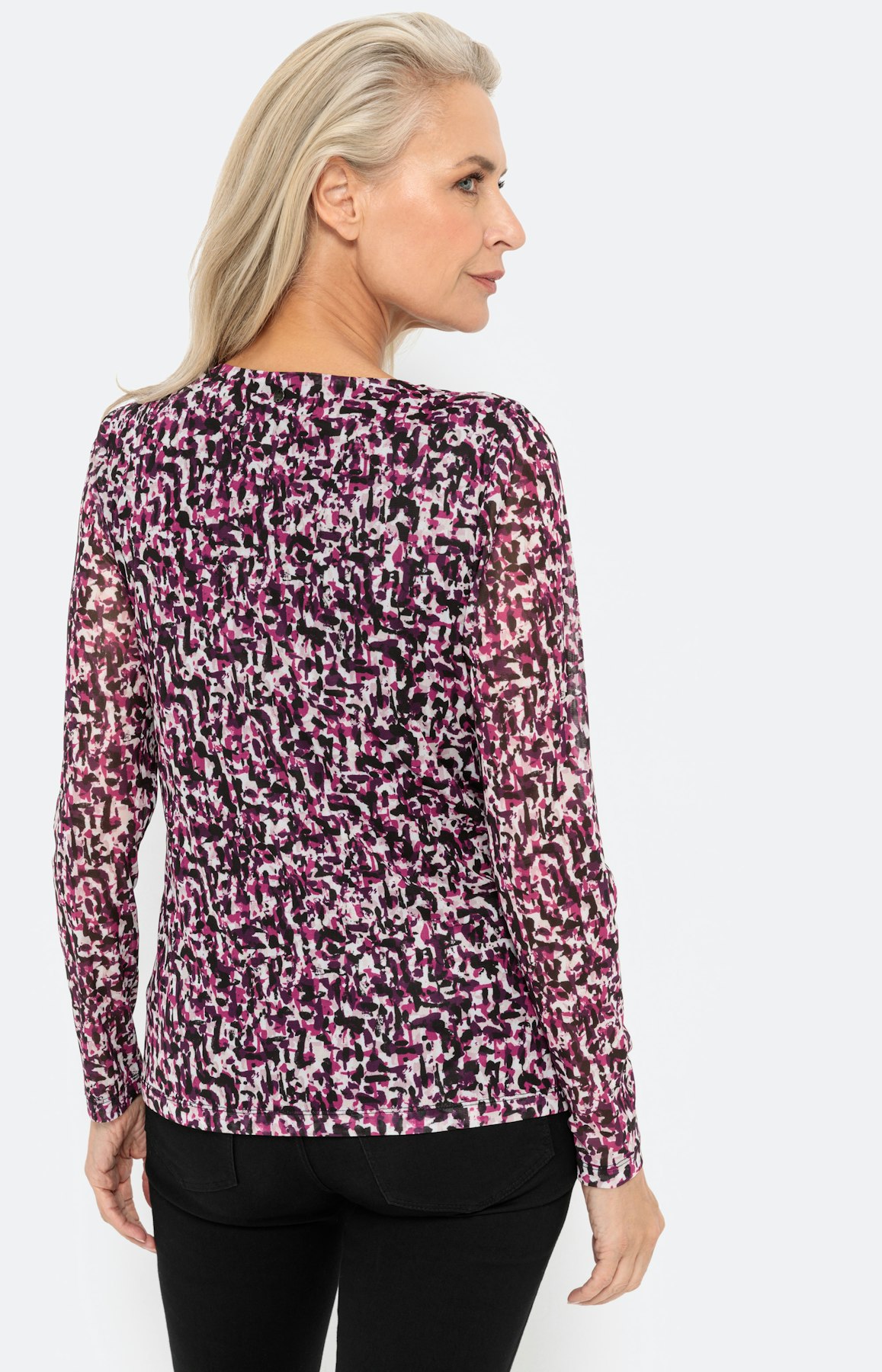 Shirt in meshkwaliteit met lange mouwen