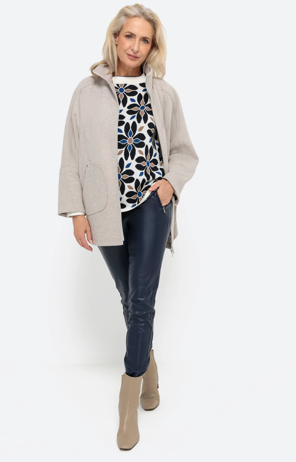 Pullover im Jacquard-Look mit Stehkragen